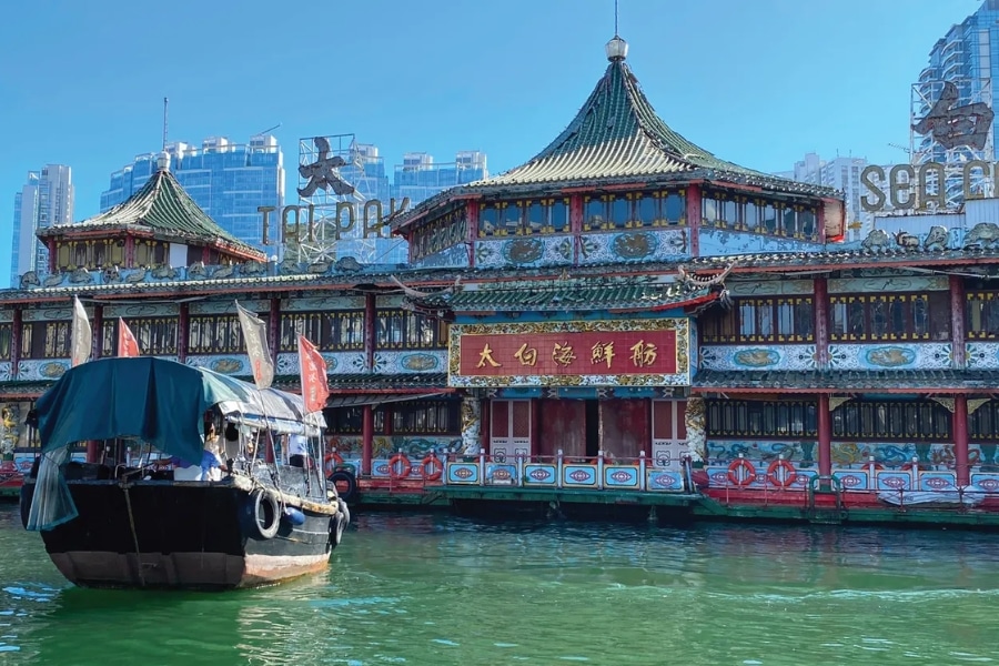 aberdeen fishing village boat tours tai pak floating restaurant