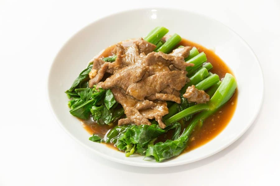 chinese stir fry beef with gai lan